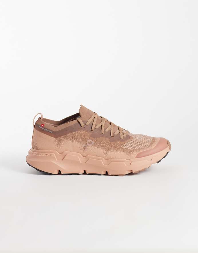 On zapatillas de deporte Cloudsoma Outdoor en rosa