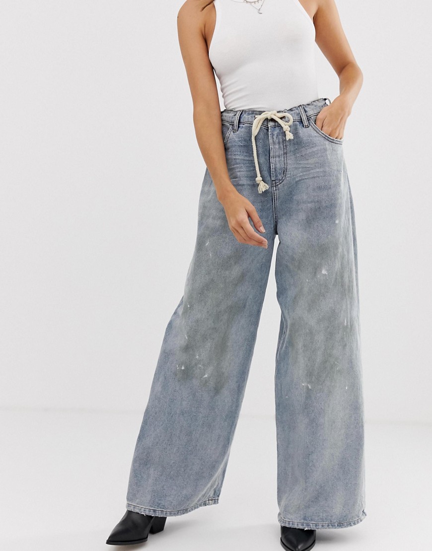 One Teaspoon - Jeans met hoge taille, wijde pijpen en ceintuur van touw-Blauw