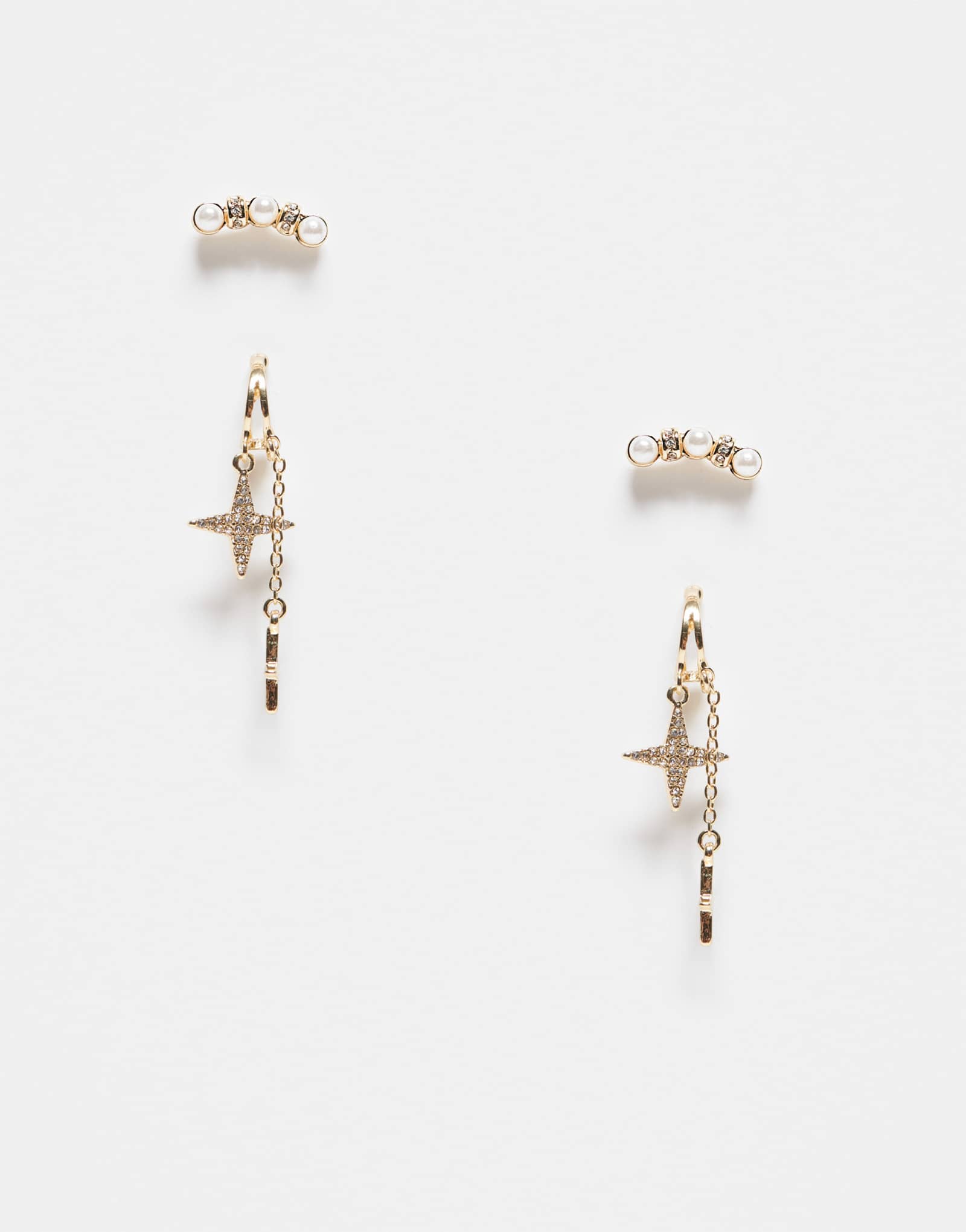 Золотые серьги-звезды в упаковке всего по 2 штуки