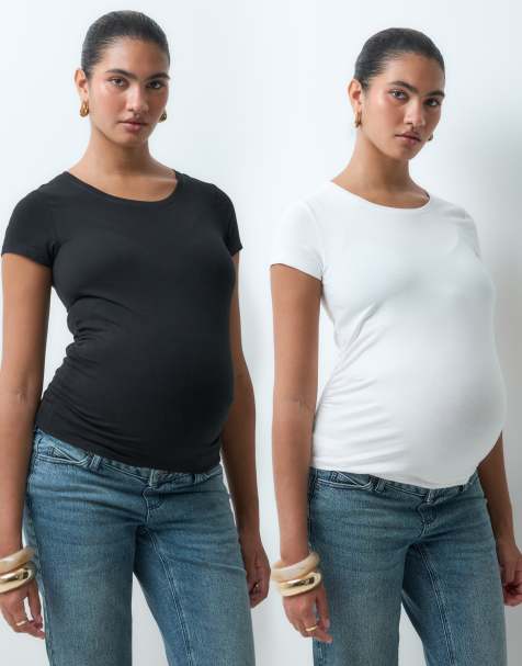 ONLY Maternity 2 pack t-shirts in black and white