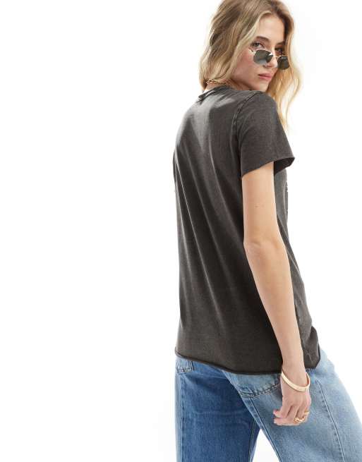 ONLY acid wash love motif t-shirt in black , 4 of 4