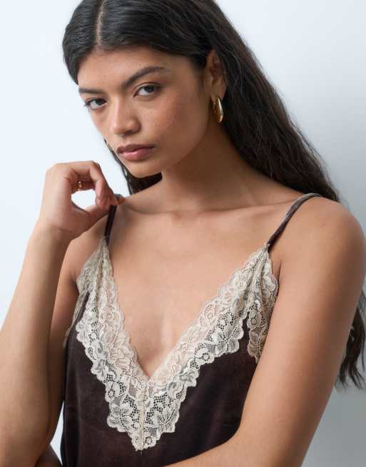 ONLY asymmetric velvet mini dress with lace details in brown, 3 of 4