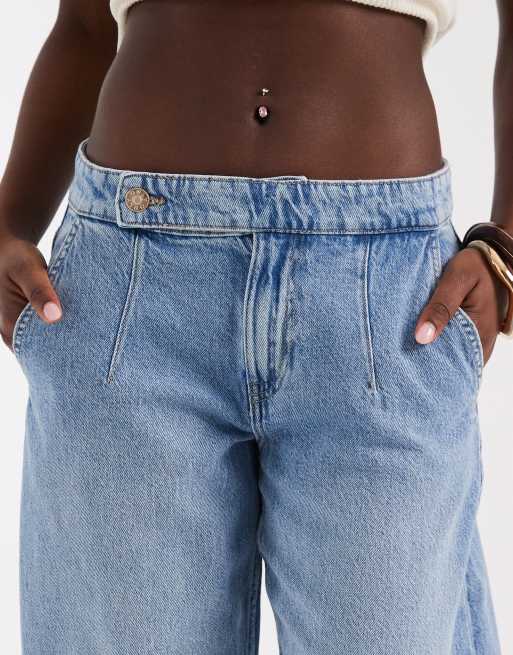 ONLY Avona mid rise barrel jeans in light wash blue, 5 of 5