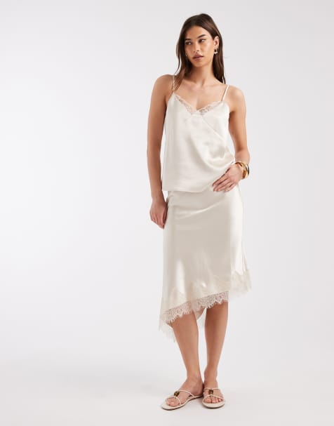 ONLY – Beige, asymmetrisk midikjol i satin och spets, del av set - view 1
