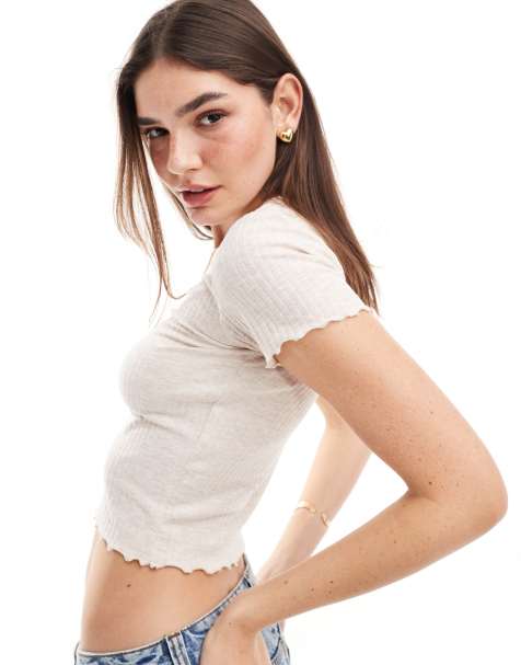 Only - Beige cropped T-shirt med bølgekant - view 1