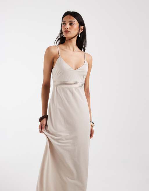 ONLY - Beige maxikjole med camistropper og detalje over brystet, 2 af 4