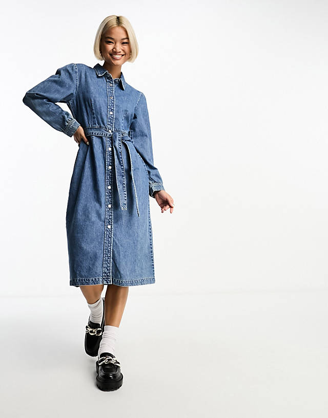 ONLY - belted denim midi dress in mid blue
