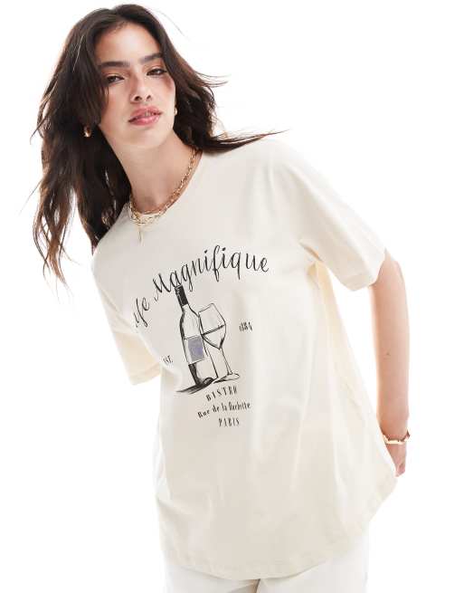 Only – Beżowy T-shirt o pudełkowym fasonie z nadrukiem „Cafe Magnifique” 