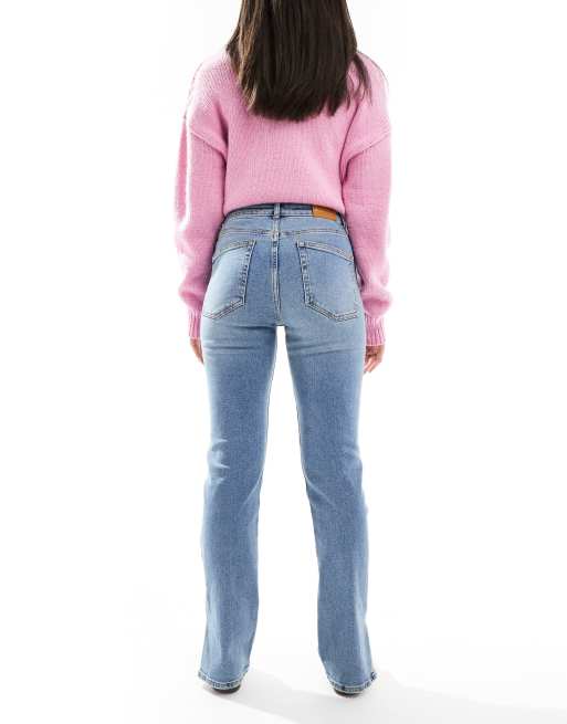 ONLY – Billie – Gerade geschnittene Jeans in hellblauer Waschung mit hohem Bund und Saumschlitz, 2 von 5