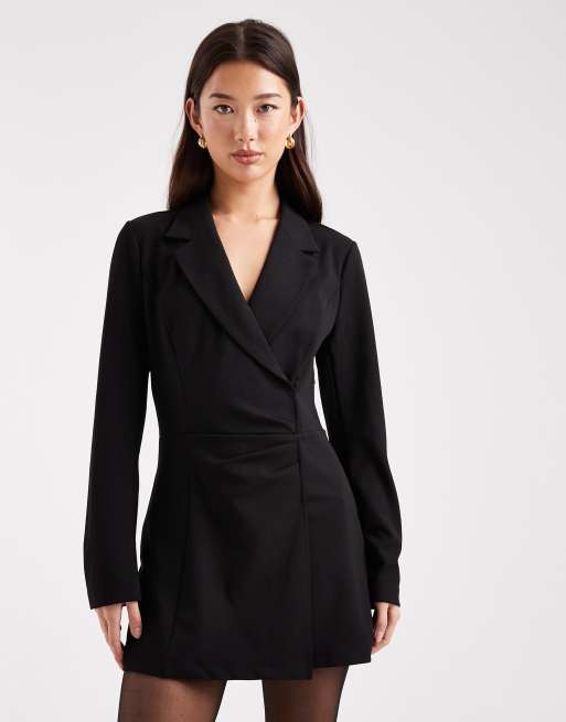 ONLY – Blazer-Playsuit in Schwarz mit Wickeldesign, 3 von 4
