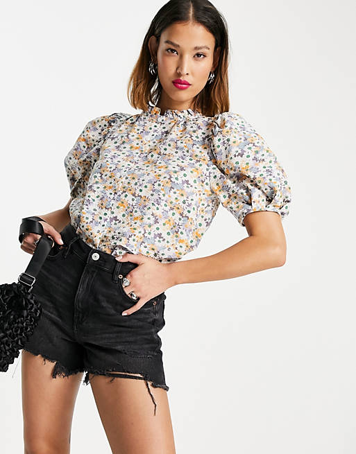 Tops Shirts & Blouses/Only blouse with high neck and volume sleeves in floral print 