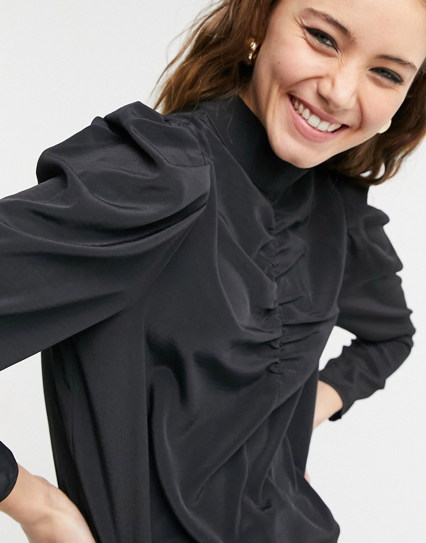 Blusa accollata nera arricciata sul davanti-Nero - Only Camicia donna  - immagine1