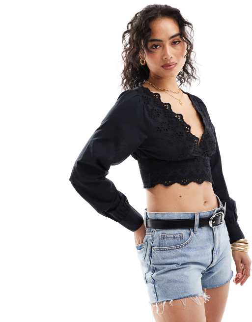 Only - Blusa taglio corto nera con dettagli in pizzo 