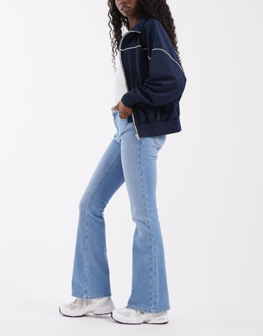 Only - Blush - Flared jeans met halfhoge taille in lichtblauwe wassing, 3 van 5