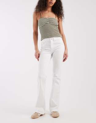 ONLY - Blush - Jeans in Weiß mit hohem Bund und ausgestelltem Bein