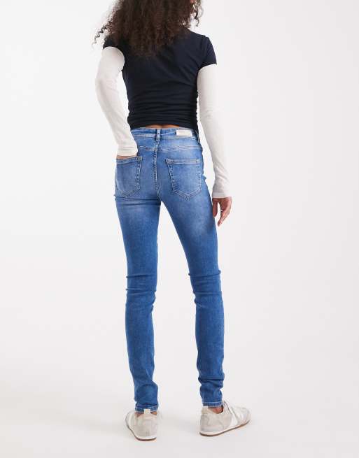 Only Blush mid rise skinny jeans in mid blue , 2 of 5
