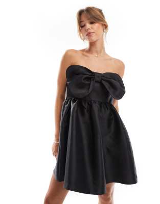 bow bandeau mini dress in black