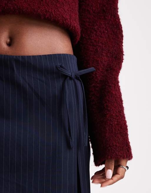 ONLY bow detail mini skirt in navy pinstripe, 3 of 5
