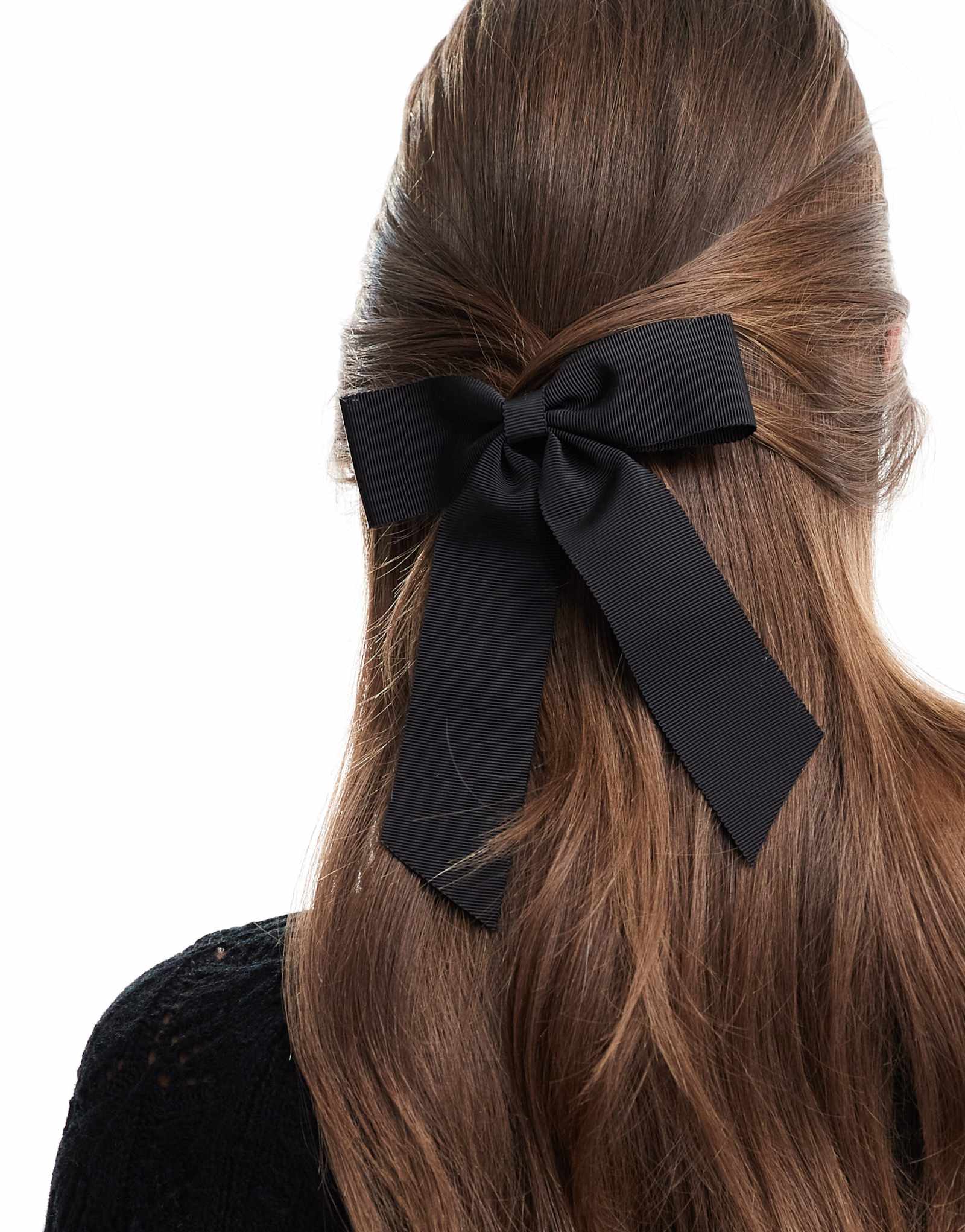 ЕДИНСТВЕННАЯ заколка для волос с бантом черного цвета 2690₽