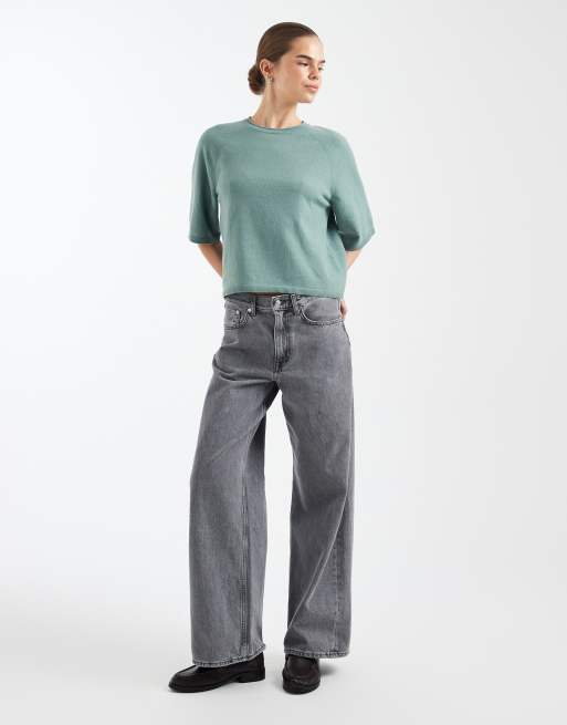 ONLY boxy knit short sleeve top in light green, 2 of 4