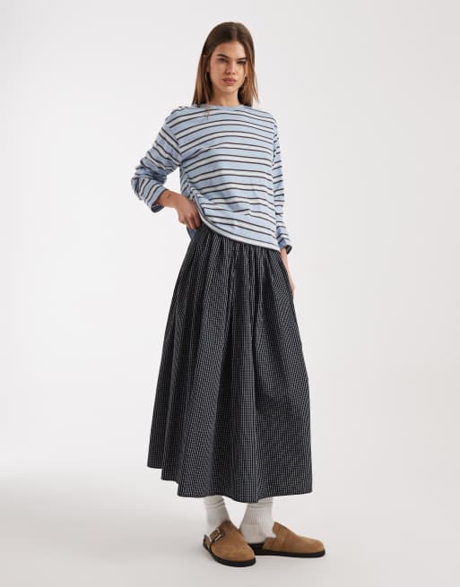 ONLY boxy long sleeve top in blue and chocolate cream stripes, 3 of 4
