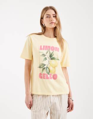 Only Boxy T-shirt With Limoncello Print In Yellow