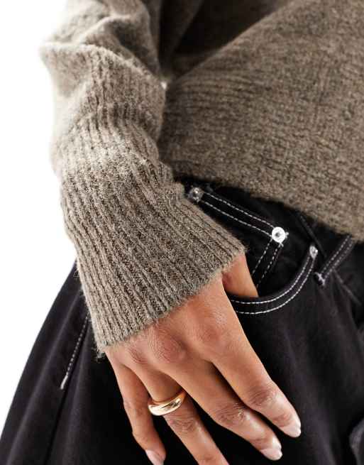 Only – Brązowoszary prążkowany sweter z szerokim dekoltem , 3 z 4