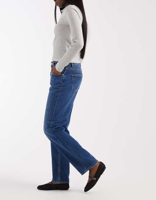 Only – Bree – Straight Jeans in mittelblauer Waschung mit tiefem Bund, 3 von 5