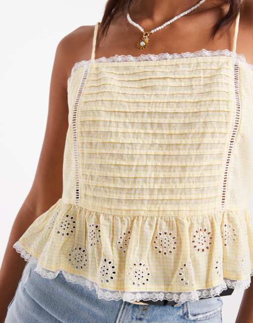 ONLY broderie crop cami in lemon gingham with lace trim, 3 of 4