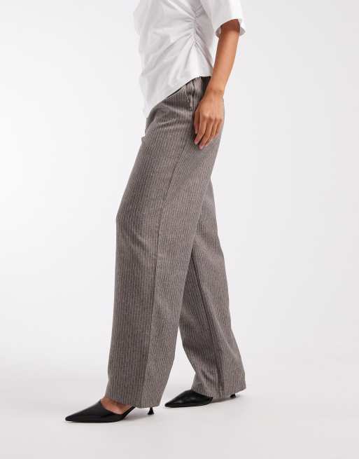 ONLY - Broek met wijde pijpen en krijtstreep in grijs, 5 van 5