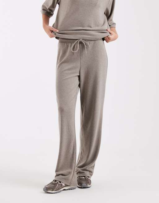 ONLY - Broek met wijde pijpen en zachte textuur in lichtbruin, deel van co-ord set, 2 van 5