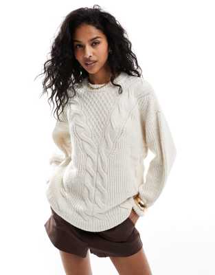 cable knit sweater in cream-White