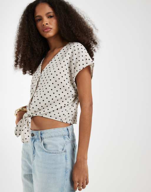ONLY - Camicia bianca a pois allacciata sul davanti, 2 di 4