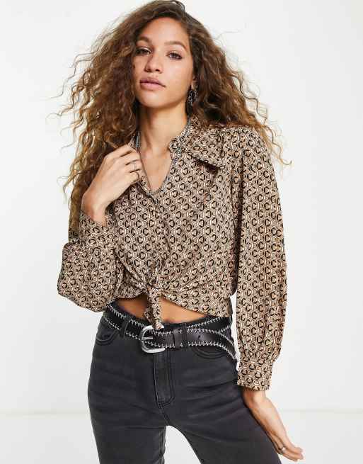 Only - Camicia marrone con stampa geometrica e colletto in stile anni '70