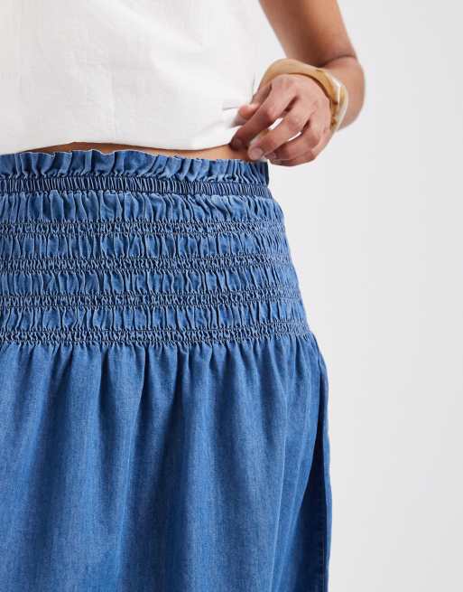 ONLY chambray pleated midi skirt in mid blue, 3 of 5