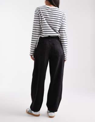 Only Chara High Waist Barrel Leg Panel Jeans In Black