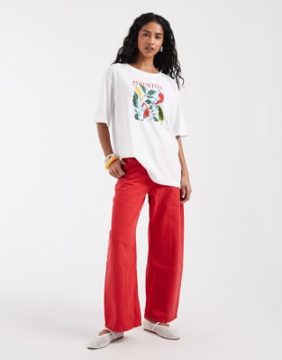 Only Chilli Graphic Oversized T-shirt In White