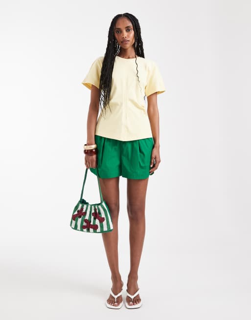 ONLY cinched waist t-shirt in buttermilk, 3 of 8