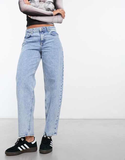 Only Collette low waisted straight leg jeans in light blue