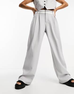 Only Contrast Waistband Tailored Pants In Gray