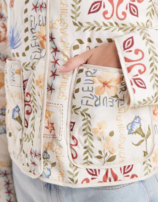 ONLY - Cremehvid vatteret jakke med patchwork-blomstermønster, 3 af 4