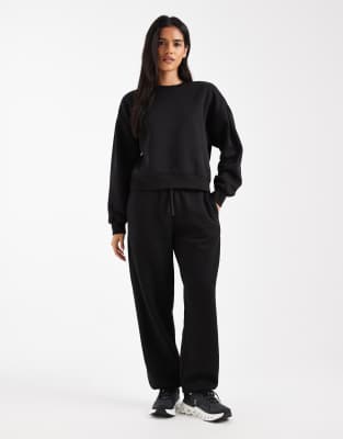 Only Crew Neck Drop Shoulder Sweatshirt In Black