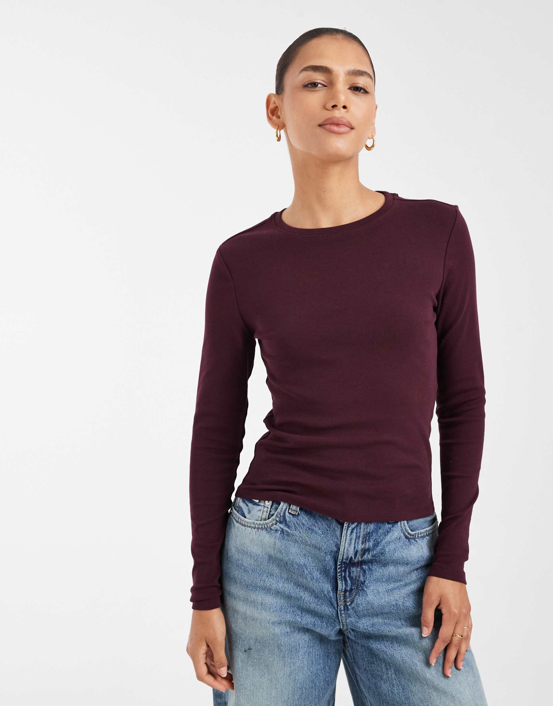 only crew neck long sleeve t-shirt in burgundy