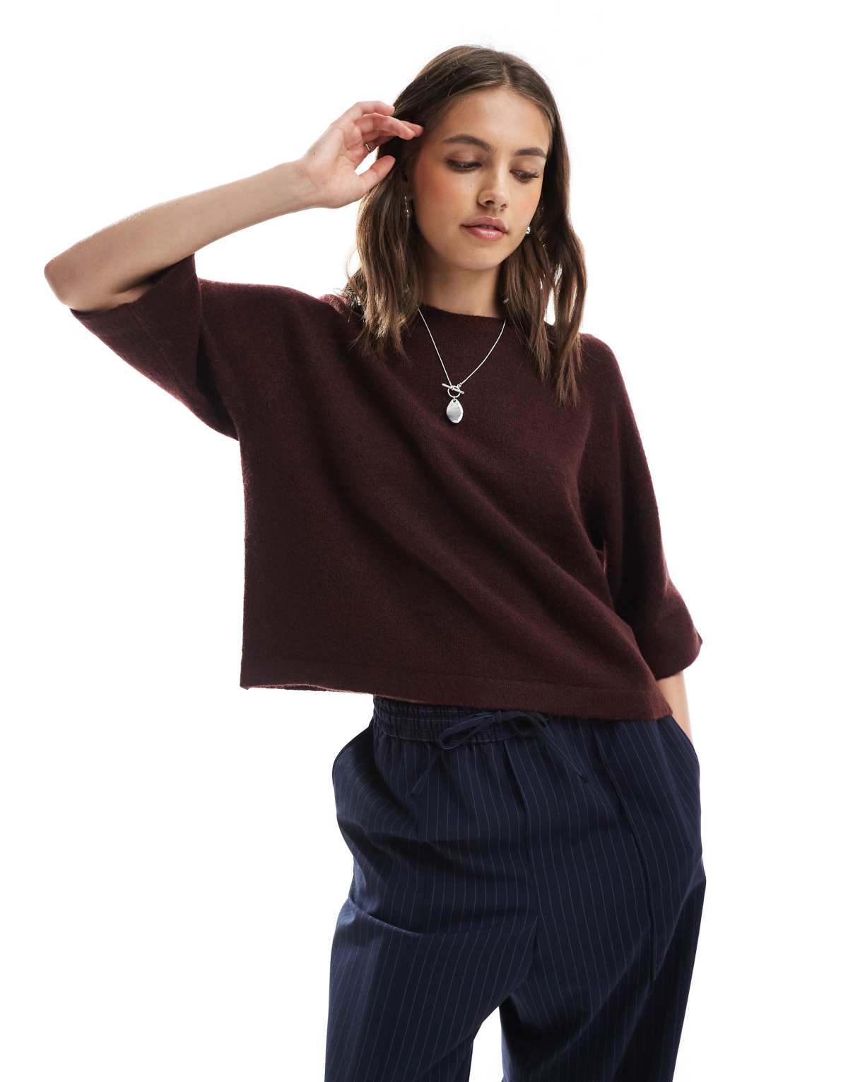 ONLY cropped knitted t-shirt in burgundy
