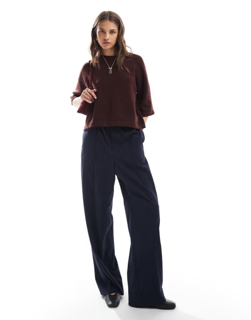 ONLY cropped knitted t-shirt in burgundy, 2 of 4