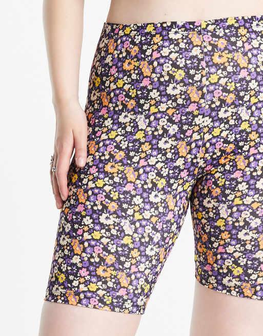 Only Curve 2 pack legging shorts in leopard and floral, 4 of 4
