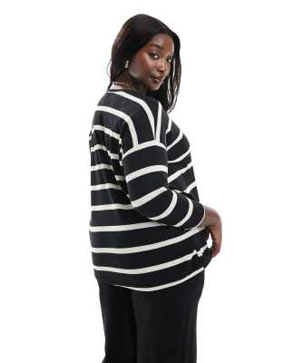 ONLY CURVE 3/4 LENGTH SLEEVE TOP