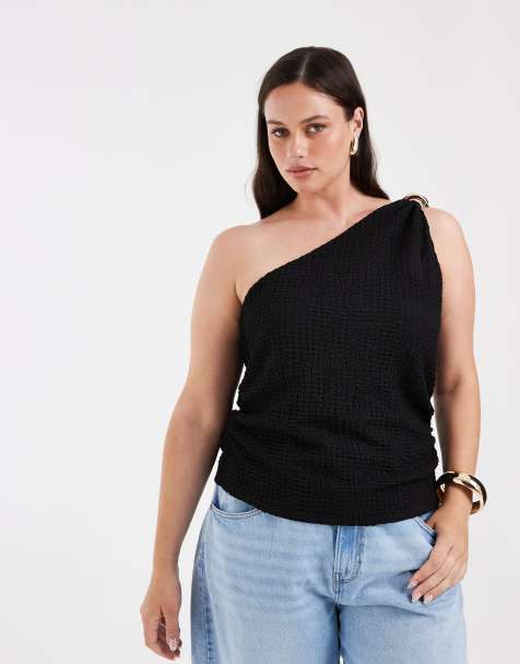 ONLY Curve – Asymmetrisches Oberteil in Schwarz mit Knitterstruktur - view 1