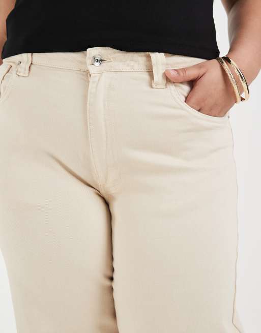 ONLY Curve barrel leg jeans in ecru, 4 of 5