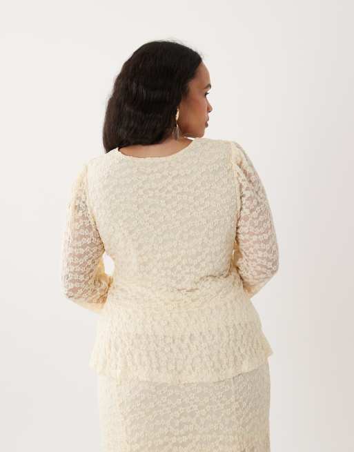 ONLY Curve – Beige blus i spets, del av set, 4 av 4